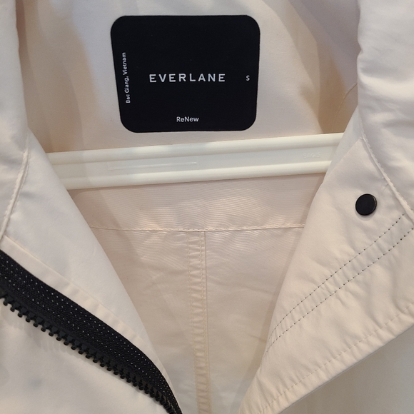 Everlane Renew Anorak Jacket - Picture 5 of 10